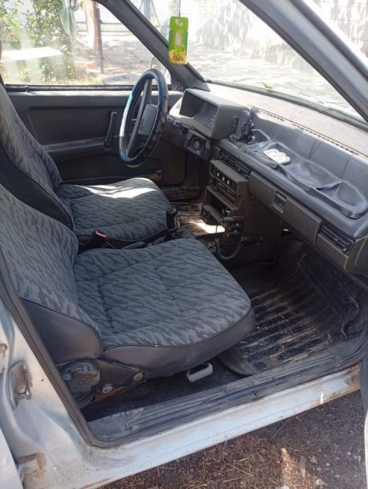 Автомобіль Ваз 21 09