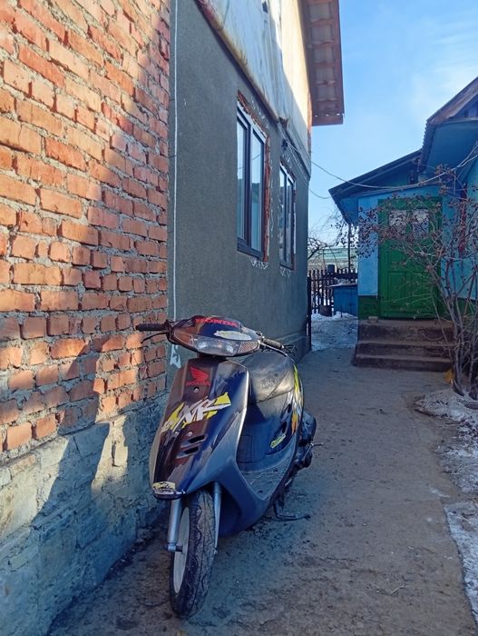 На ходу honda dio 27
