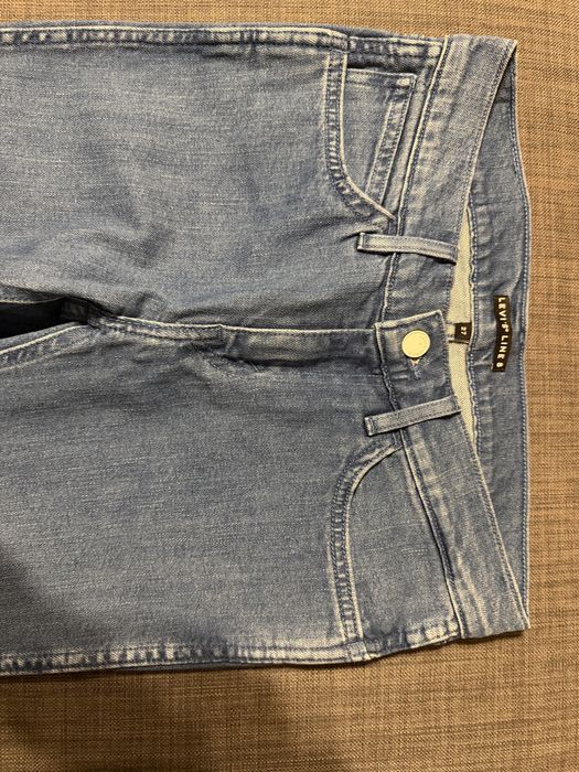 Jeansy Levi’s Line 8