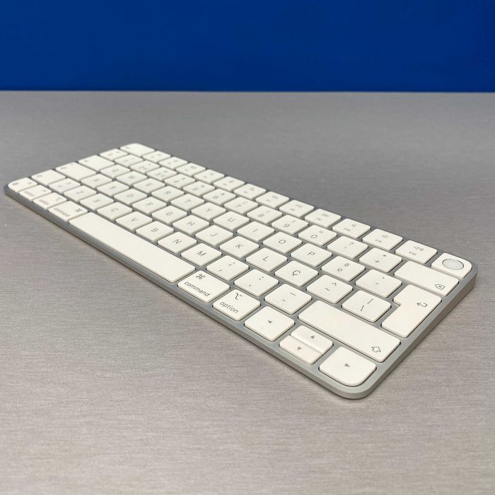 Apple Magic Keyboard PT (Touch ID)