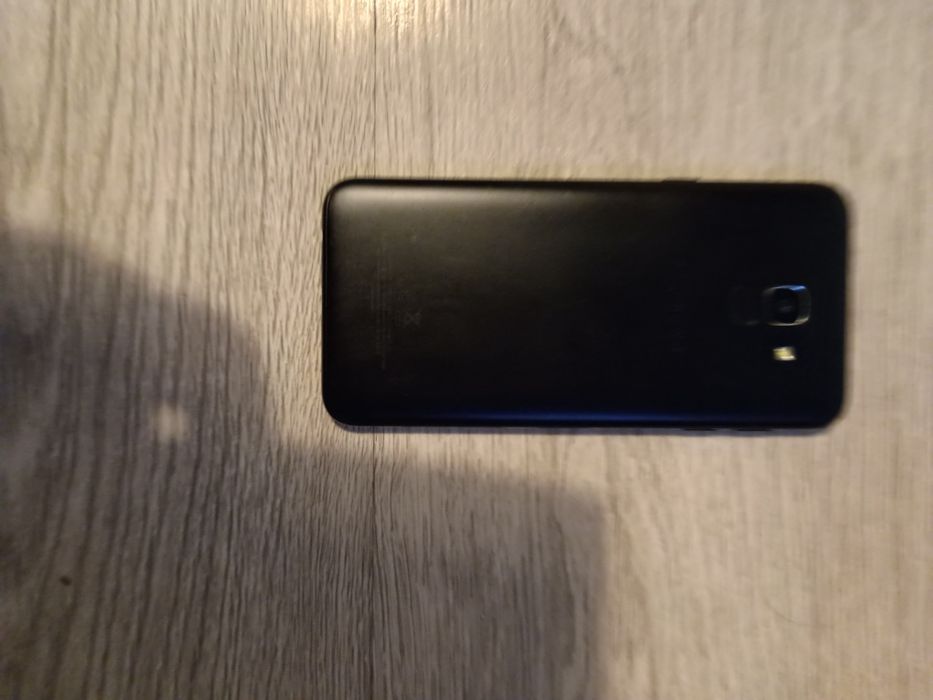 Sprzedam telefon Samsung
