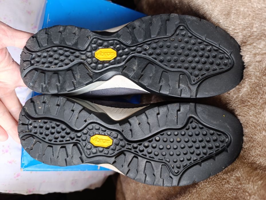 Оригинальные Кроссовки Scarpa Кроссовки Scarpa UK6.5 EUR40