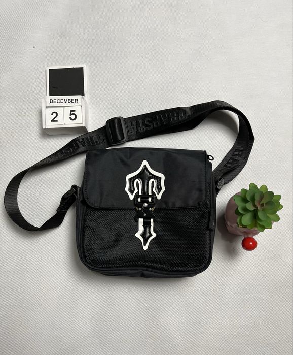 Месенджер, Сумка Trapstar