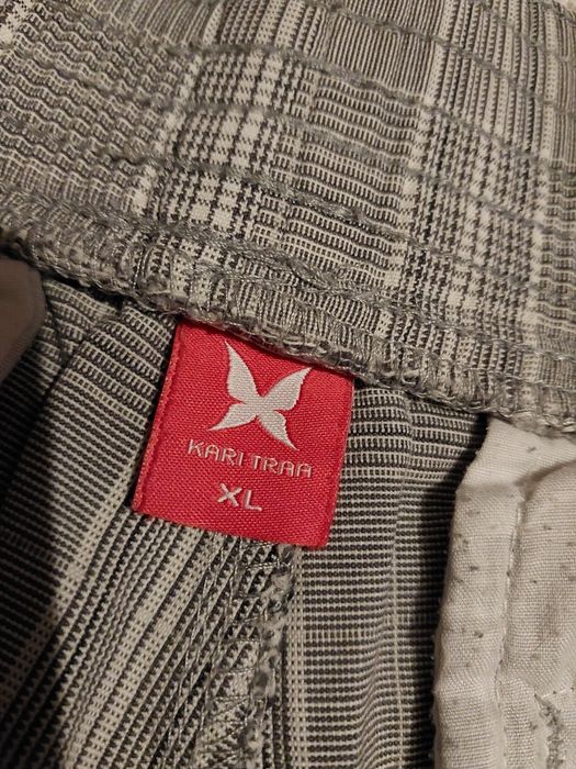 Spodnie damskie w kratkę XL