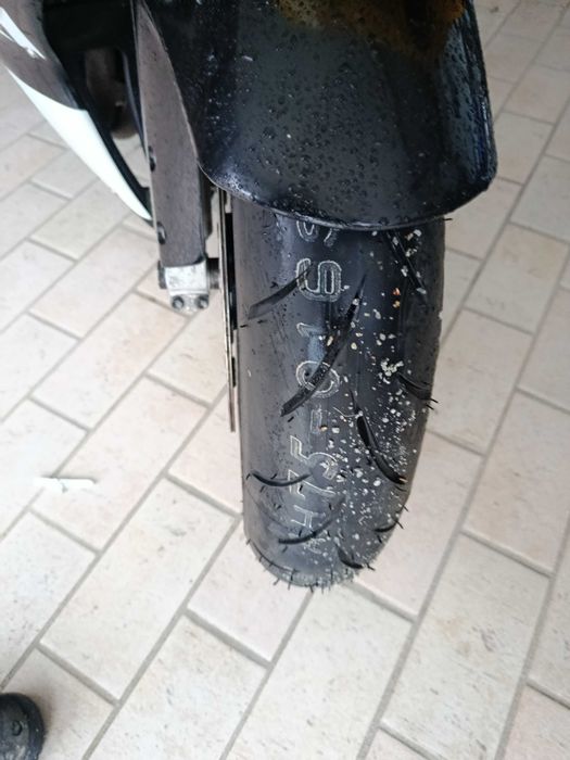 Suzuki GSXR 600 k1
