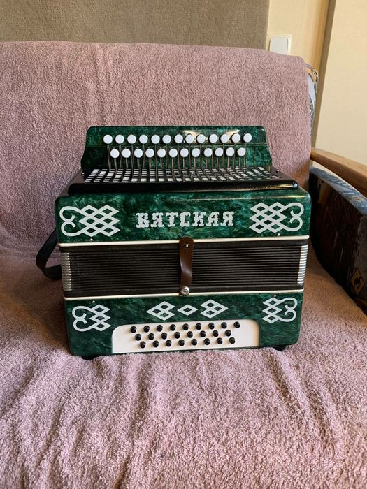 Гармонь Вятская в идеальном состоянии