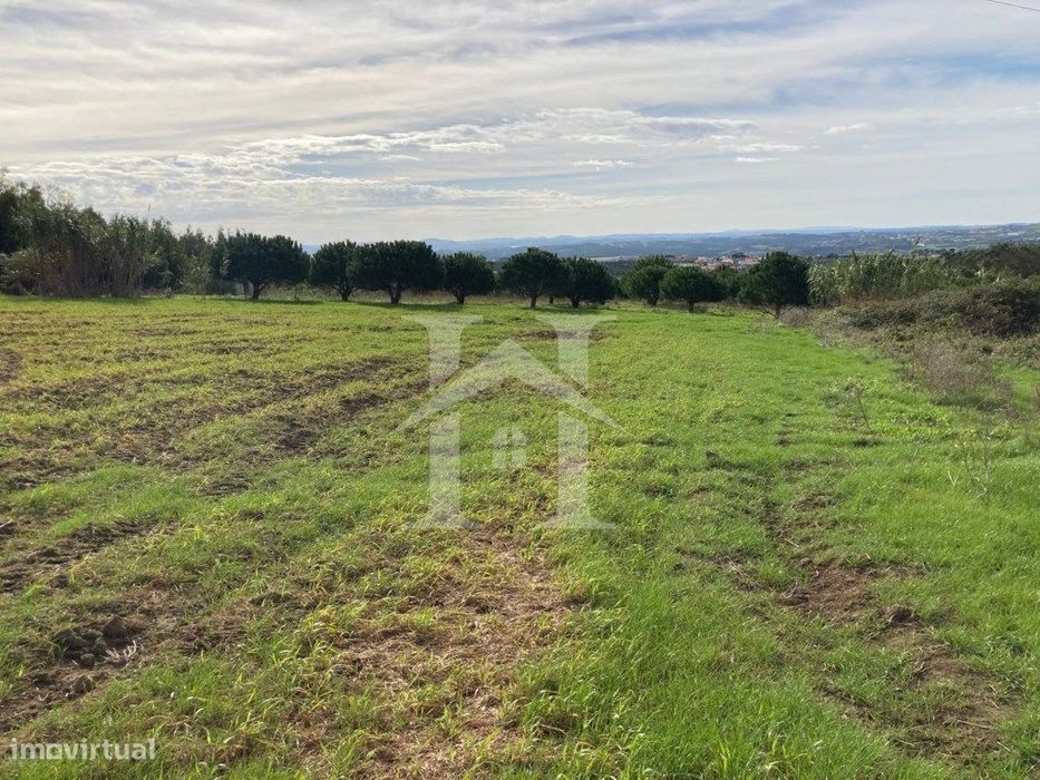 Rustic Land in São Bartolomeu dos Galegos, Lourinhã