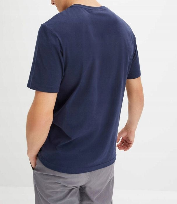 B.P.C t-shirt męski granatowy z nadrukiem M.
