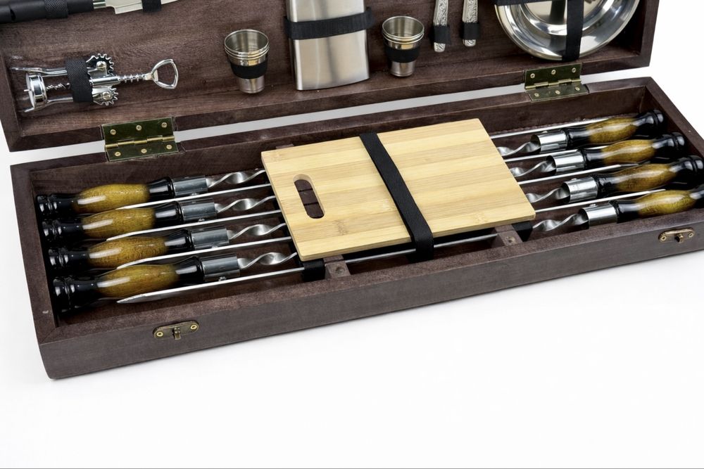 Набор шампуров в деревянном кейсе МАКСИ