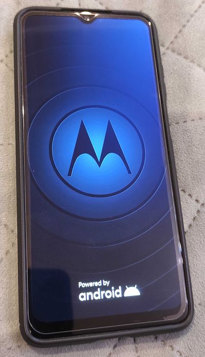 Продам Motorola Moto E22