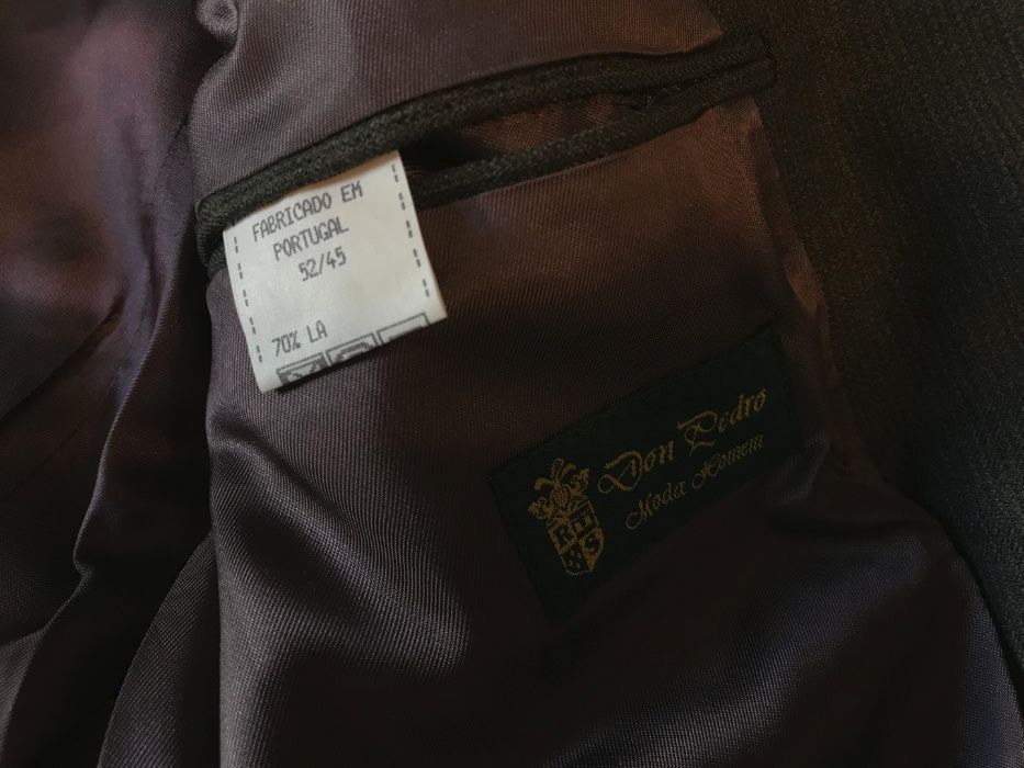 Fato de Homem Cinza em bom estado!