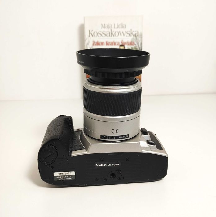 Ładna Lustrzanka Analogowa MINOLTA DYNAX 505si 28-80mm 3,5-5,6 Makro