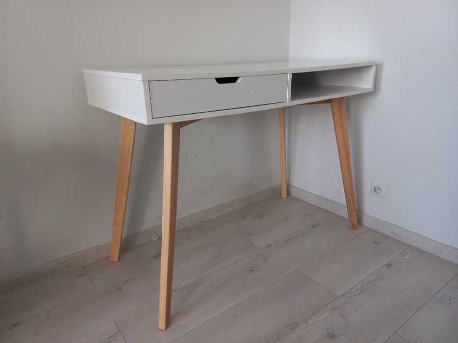 Biurko Tamholt 50x100