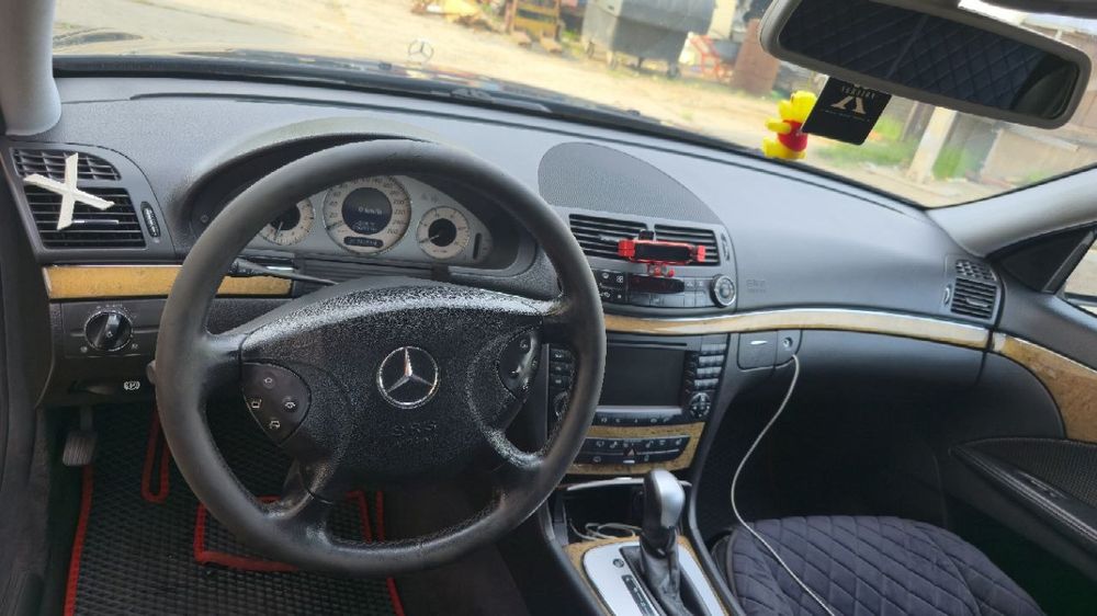 Продаю Мерседес w211