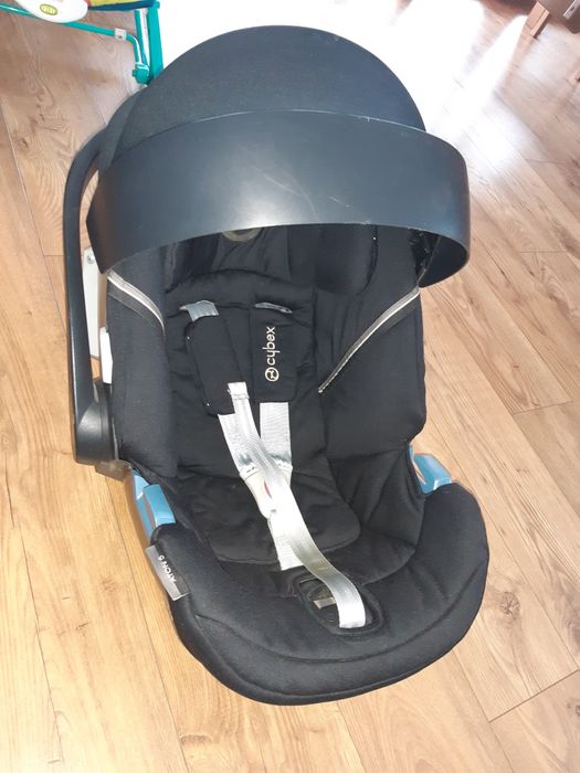 Fotelik samochodowy Cybex Aton5 + baza