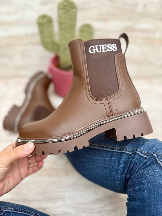 Nova coleção bota guess