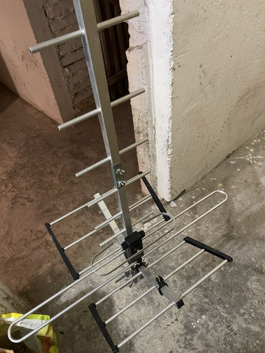 Antena telewizyjna zewnetrzna