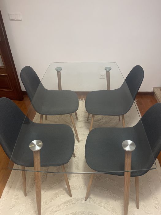 Mesa Sala Jantar + 4 Cadeiras