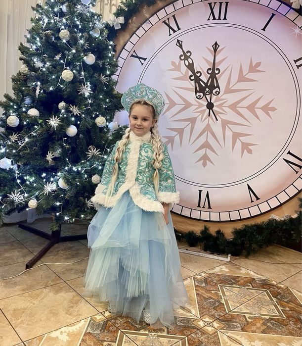 Продам святкова сукня зима, снігуронька, королева 130-140