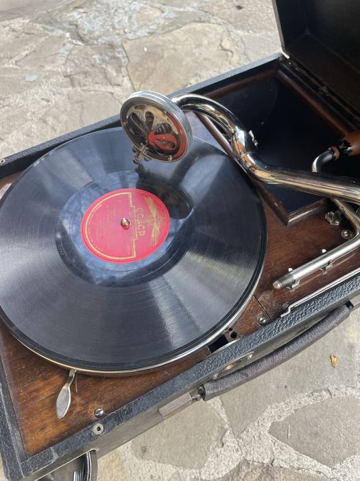 Робочий гучний Патіфон