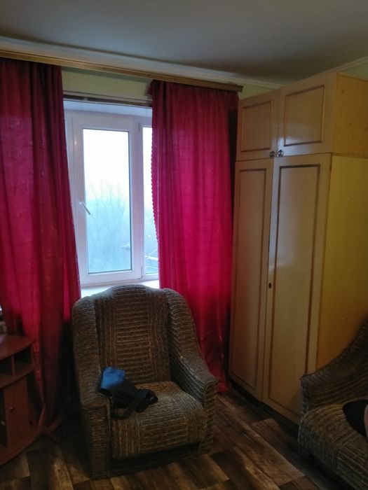 Кімната в гуртожитку на Польовій