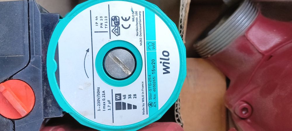 Pompa obiegowa Grundfost  UPS 32/80/180 Wilo STG 25/4 Nowa nieużywana