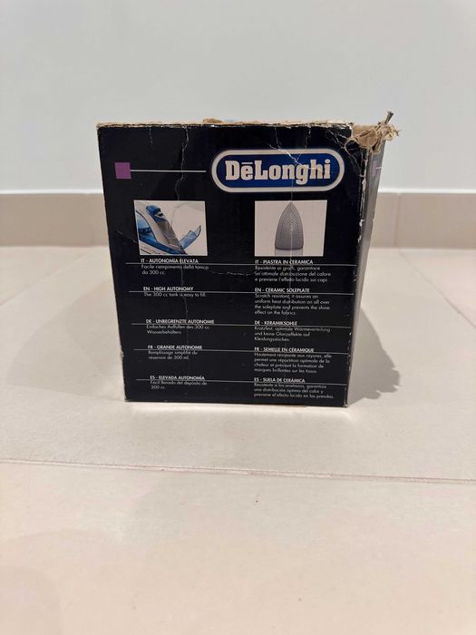 Ferro de Engomar a vapor DeLonghi