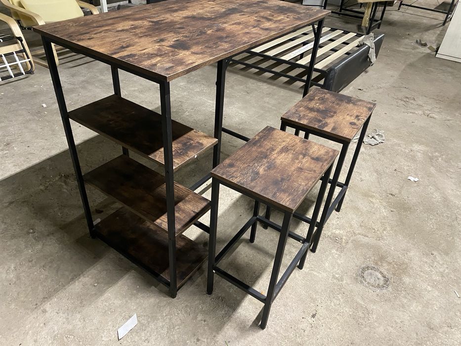 Zestaw mebli domowych stół 2 hokery