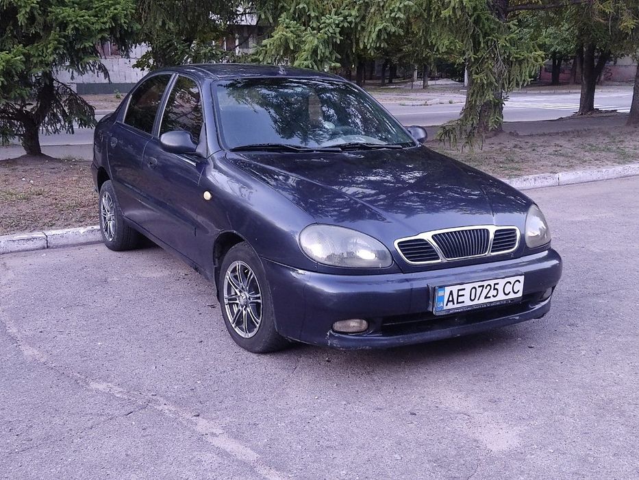 Продам Сенс 1.3 с кондеционером, и коробкой от ланос 1.5