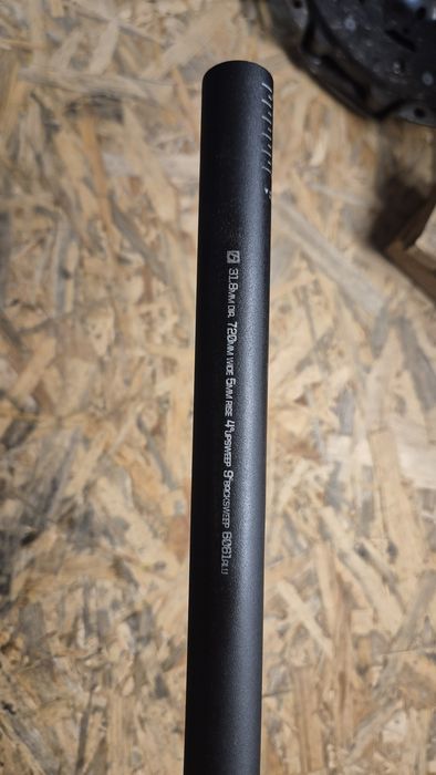 Kierownica MTB Bontrager Comp 720mm, 31.8mm