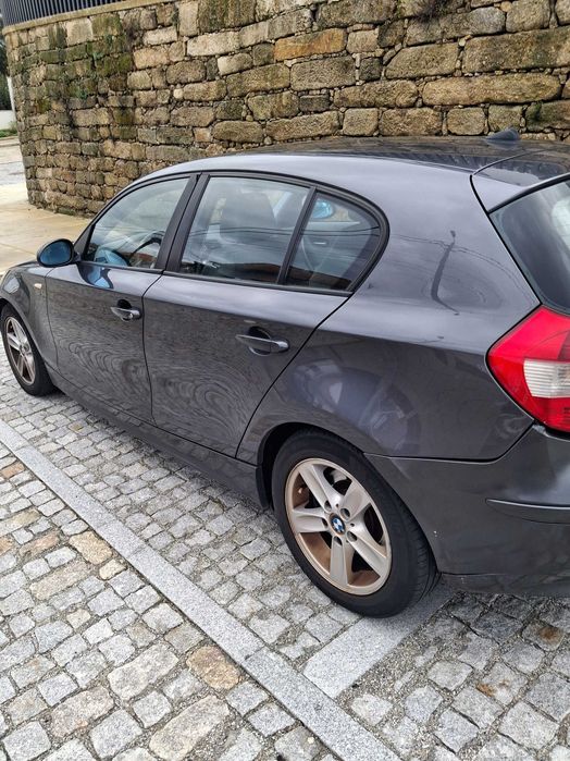 Vendo BMW 120d .caixa automática
