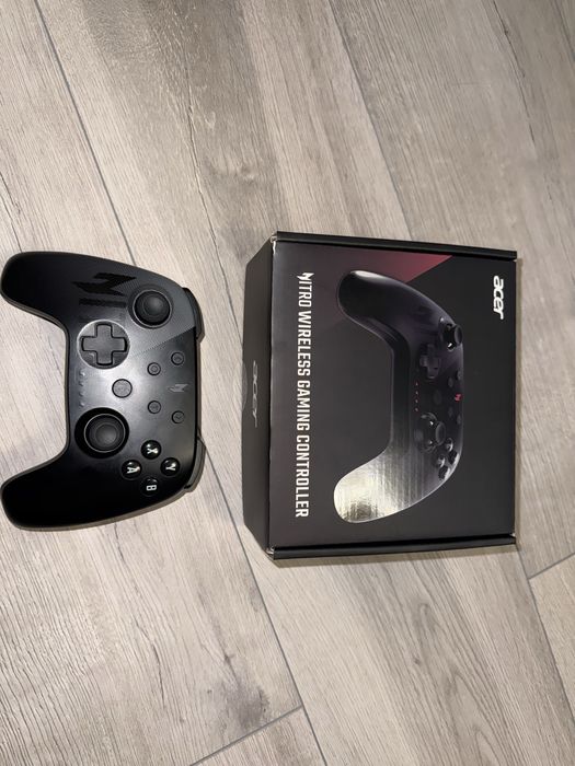 Геймпад ACER NJR 300 бездротовий контролер у відмінному стані