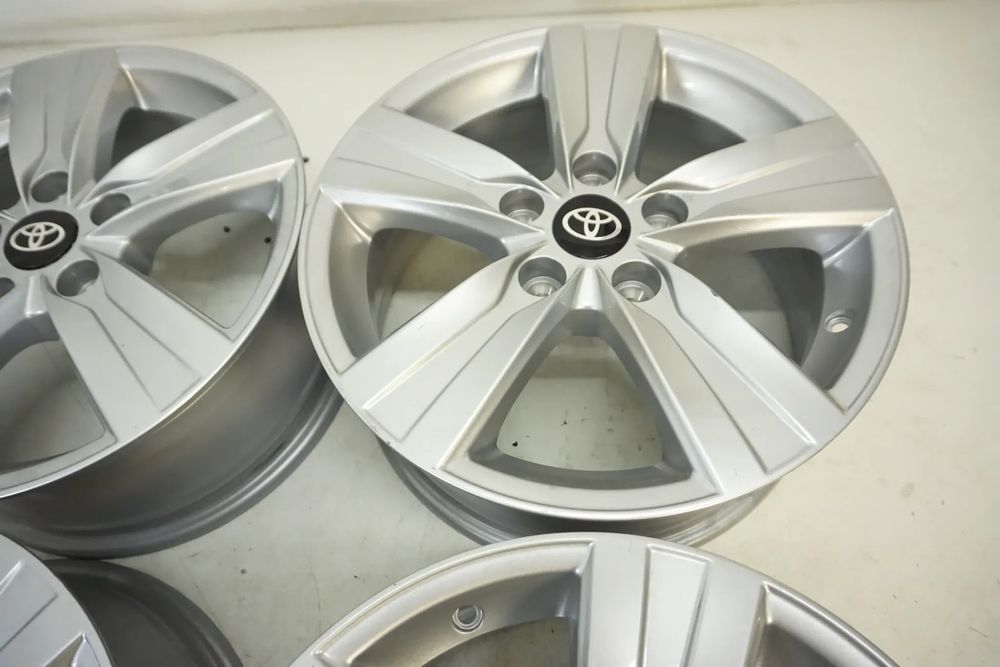felgi  aluminiowe 16 toyota camry auris avensis corolla rav-4 ch r pre