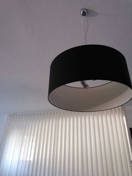 Candeeiro de Teto Grande