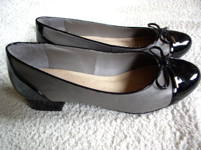 śliczne półbuty '' Clarks'' UK 4 jak nowe