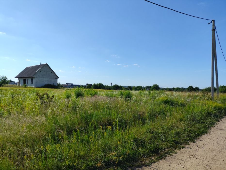 Продам земельну ділянку 10 соток