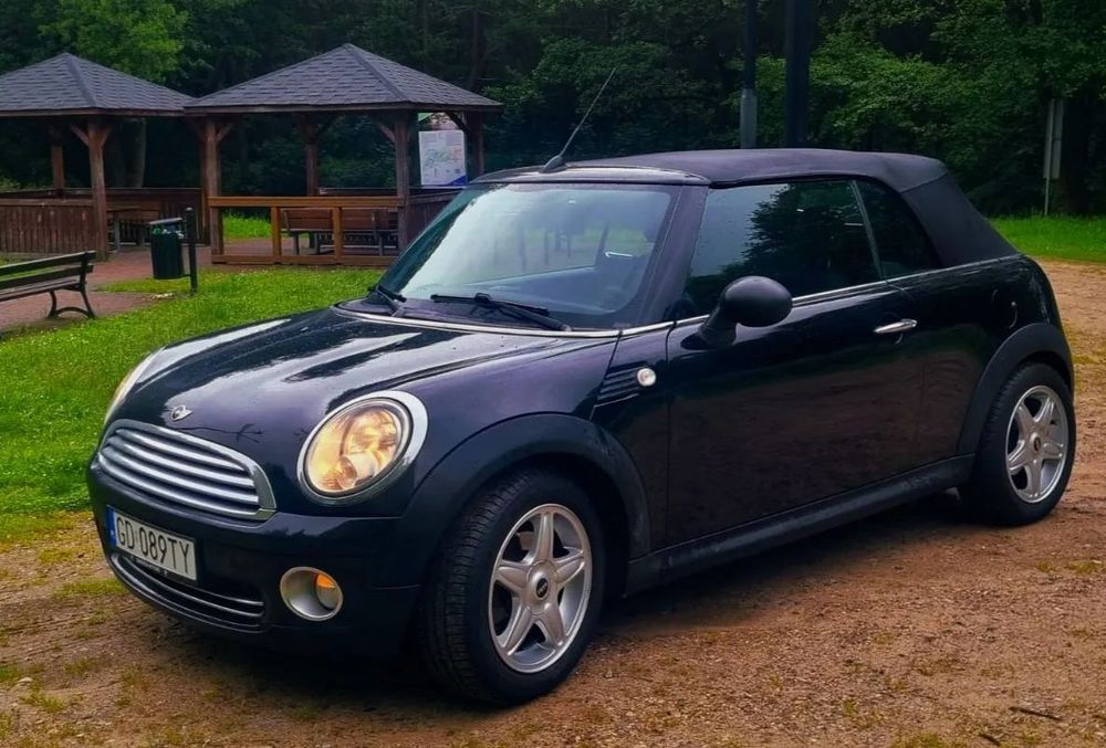 MINI Cooper Zadbany ,Mały przebieg ,użytkowany przez kobietę