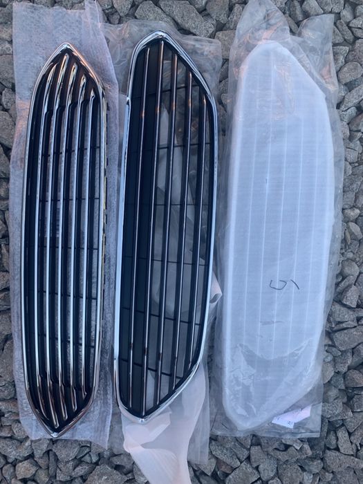 Решетка Ford Fiesta focus