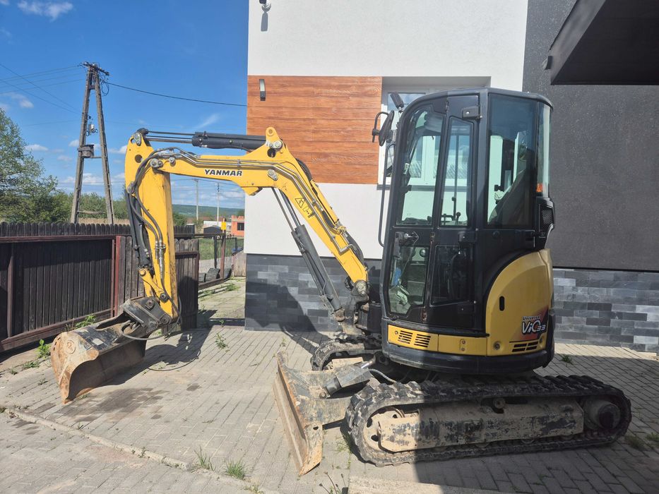 Minikoparka Yanmar Vio 33-U rok 2016