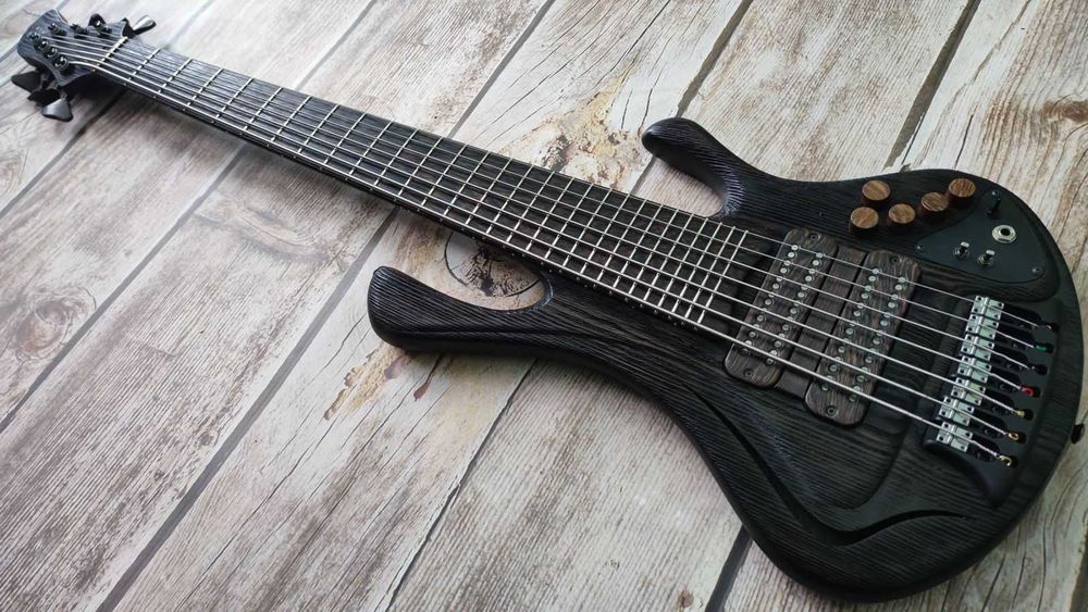 Zakrzewski Superior SV7 Custom – Boutique Bass,  gitara basowa