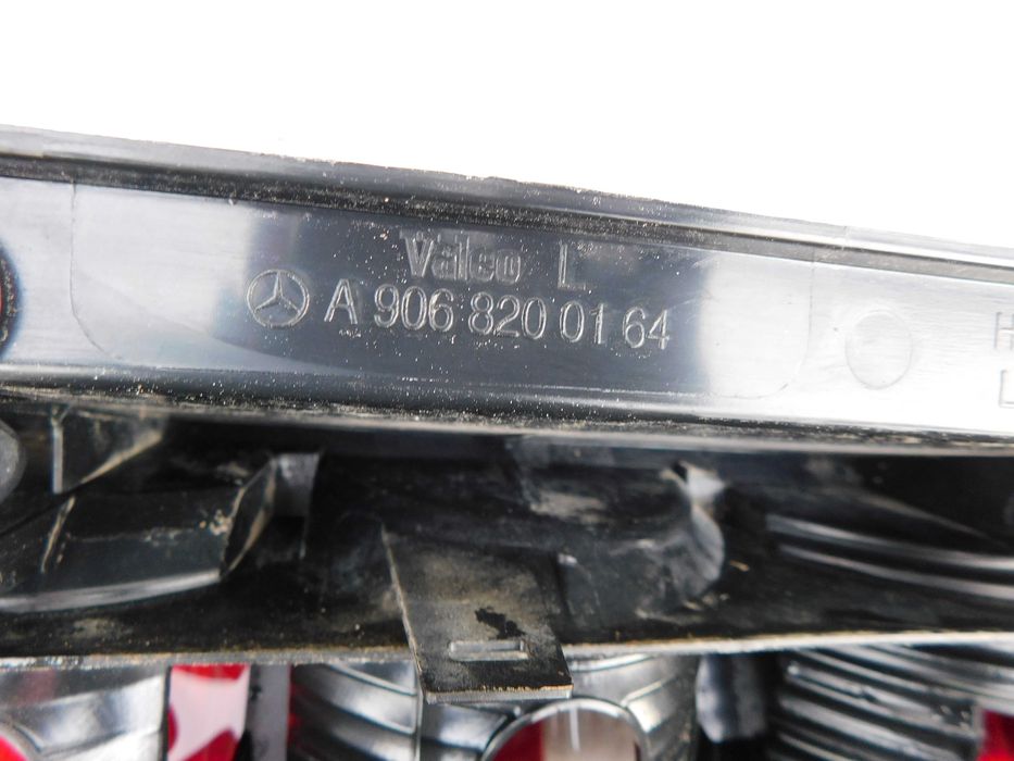 Mercedes Sprinter 906 lampa lewa tył kierowcy 06-17r Oryginał