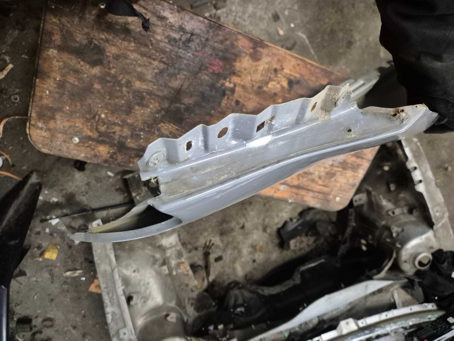 S3 8l prawy błotnik audi s3 8l ly7c