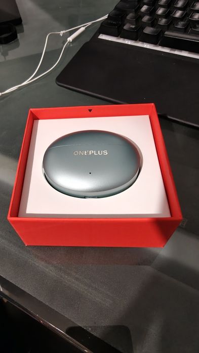 Oneplus Buds 4 (Zen Green) - Como Novos