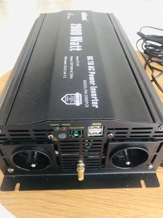 GIANDEL 2000W конвертер 12V 220V модифікований