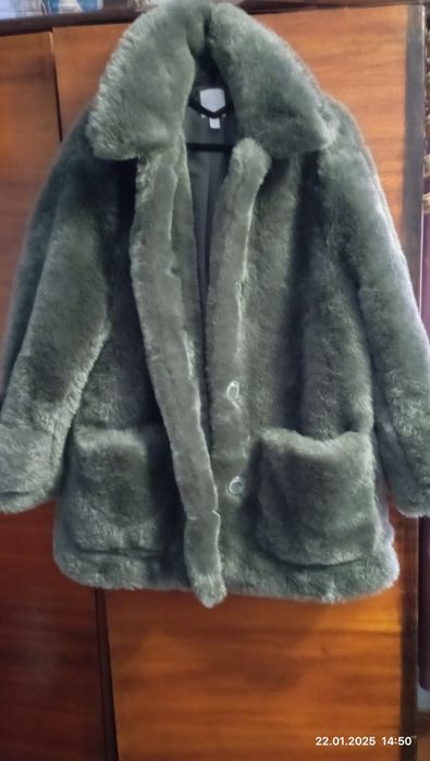 Продам стильний полушубок