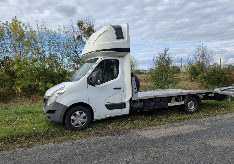 продам евакуатор renault master