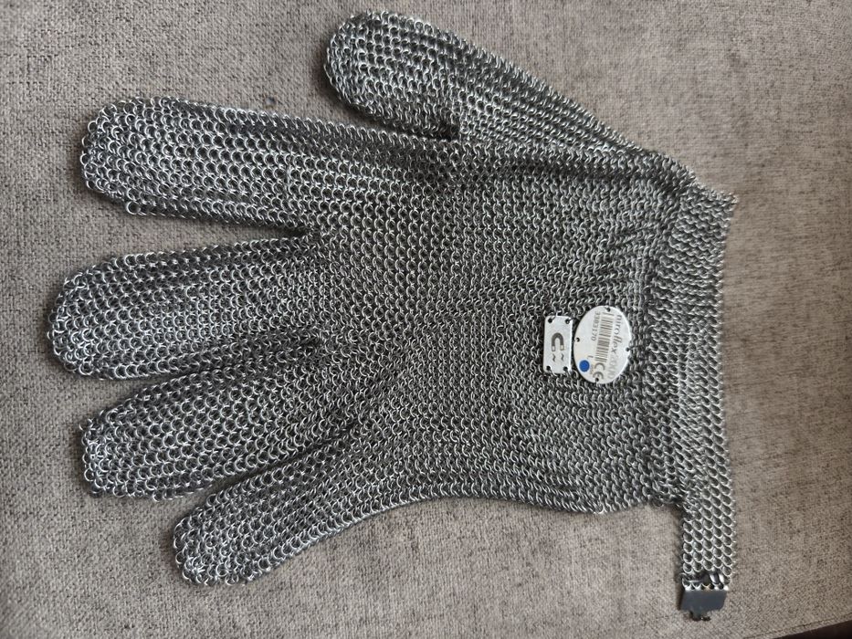 Rękawice metalowe