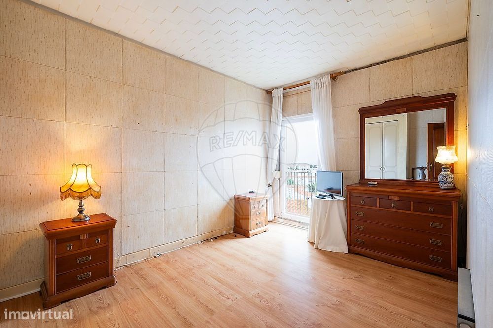 Apartamento T4 para venda