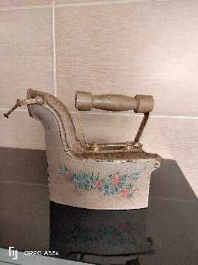 Antigo Ferro pintado decorativo