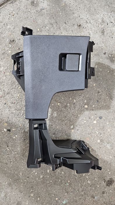Osłona schowek kierownicy obudowa pod kierownice opel astra j IV 4